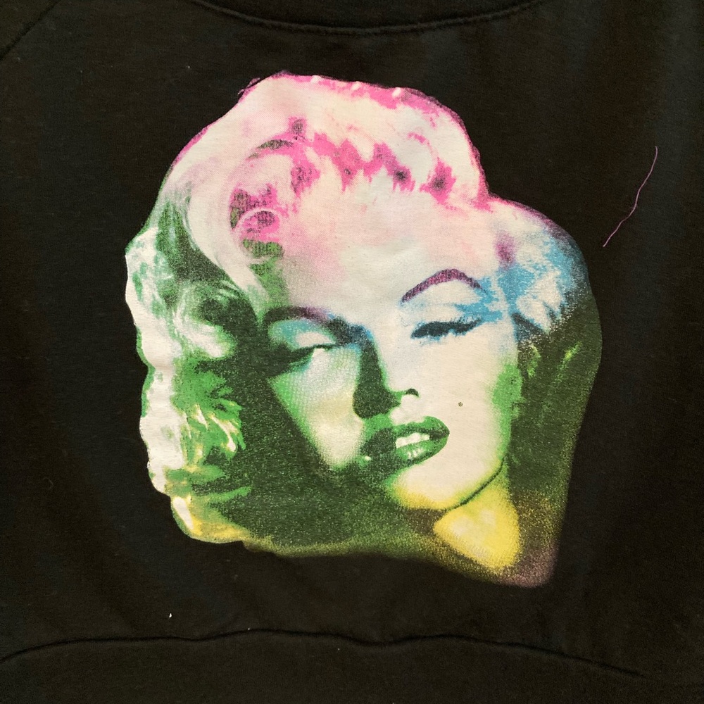 Marilyn  Monroe cropped sweatshirt
